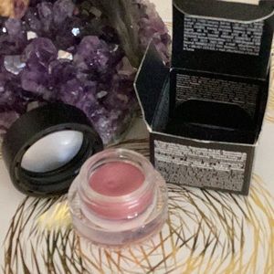 Farmasi Long-Last Creamy Eyeshadow Color Pink Wish